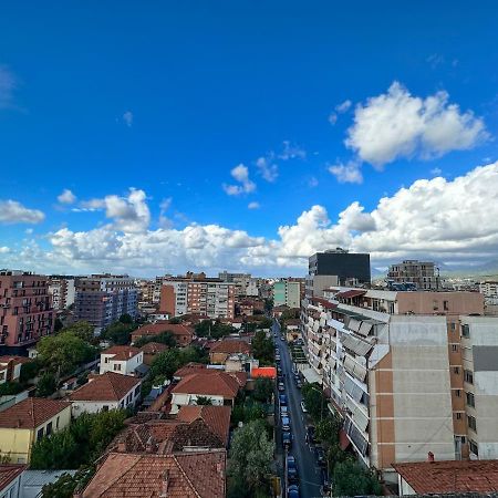 Balkan Rooftop Apartment 地拉那 外观 照片