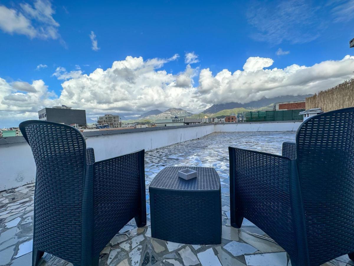 Balkan Rooftop Apartment 地拉那 外观 照片