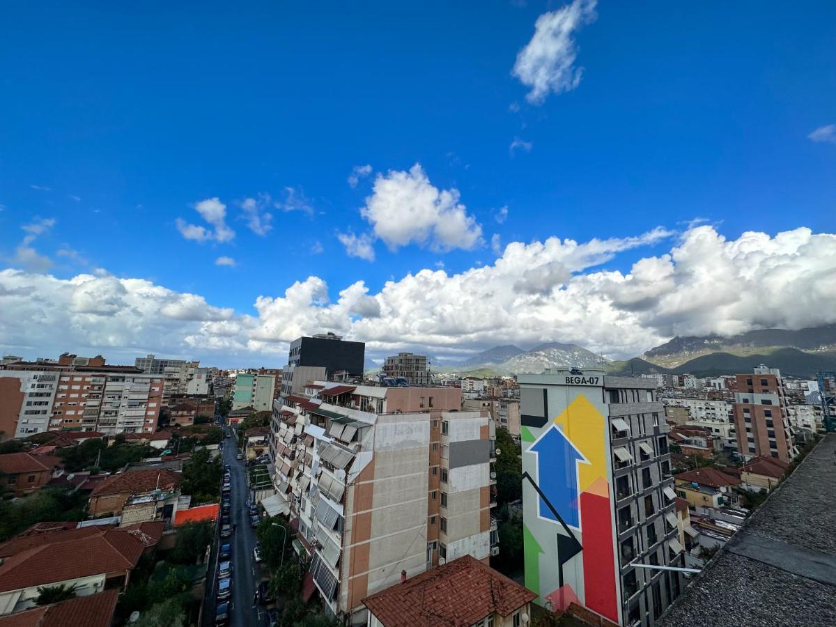 Balkan Rooftop Apartment 地拉那 外观 照片